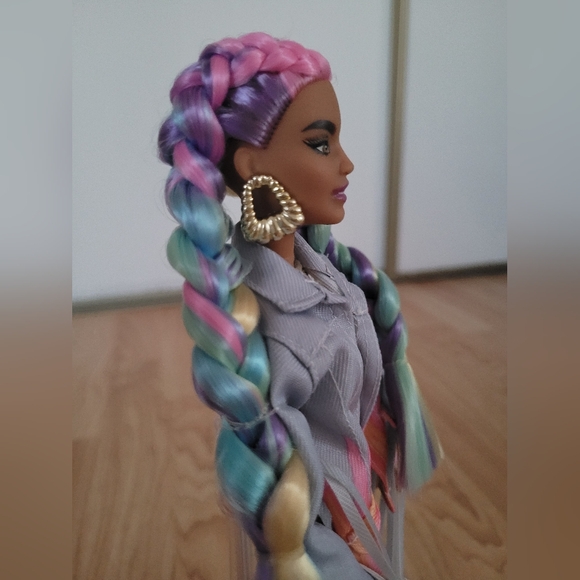 Barbie Extra #5 by Mattel - Picture 9 of 9